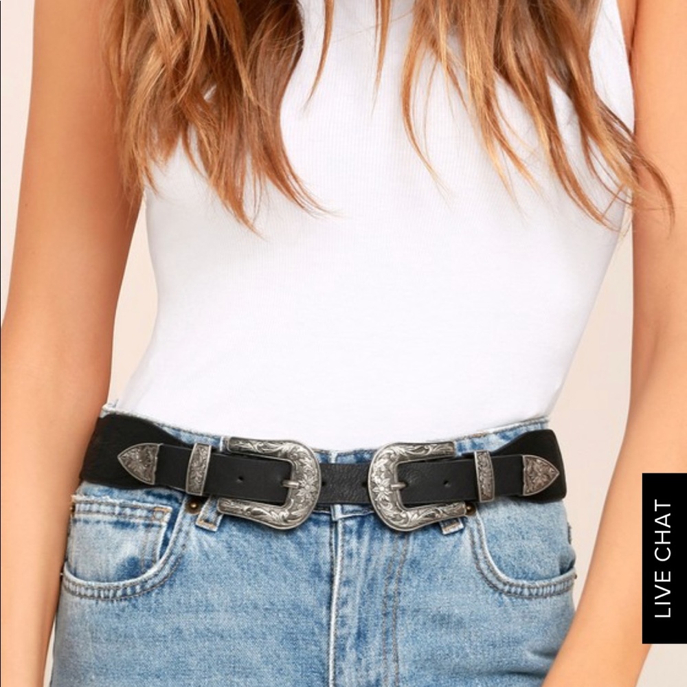 Two buckle black belt